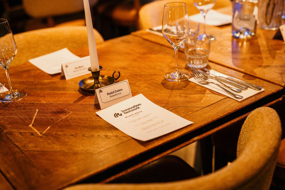 Leader at Innovation Dinner